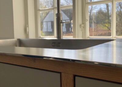 Stålbordplade bordplade i stål til køkken med polerede kanter