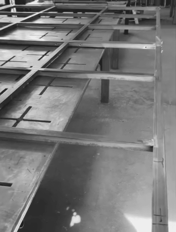 Hos Innsteel er alle vores New Yorker døre håndlavet på vores værksted i Danmark